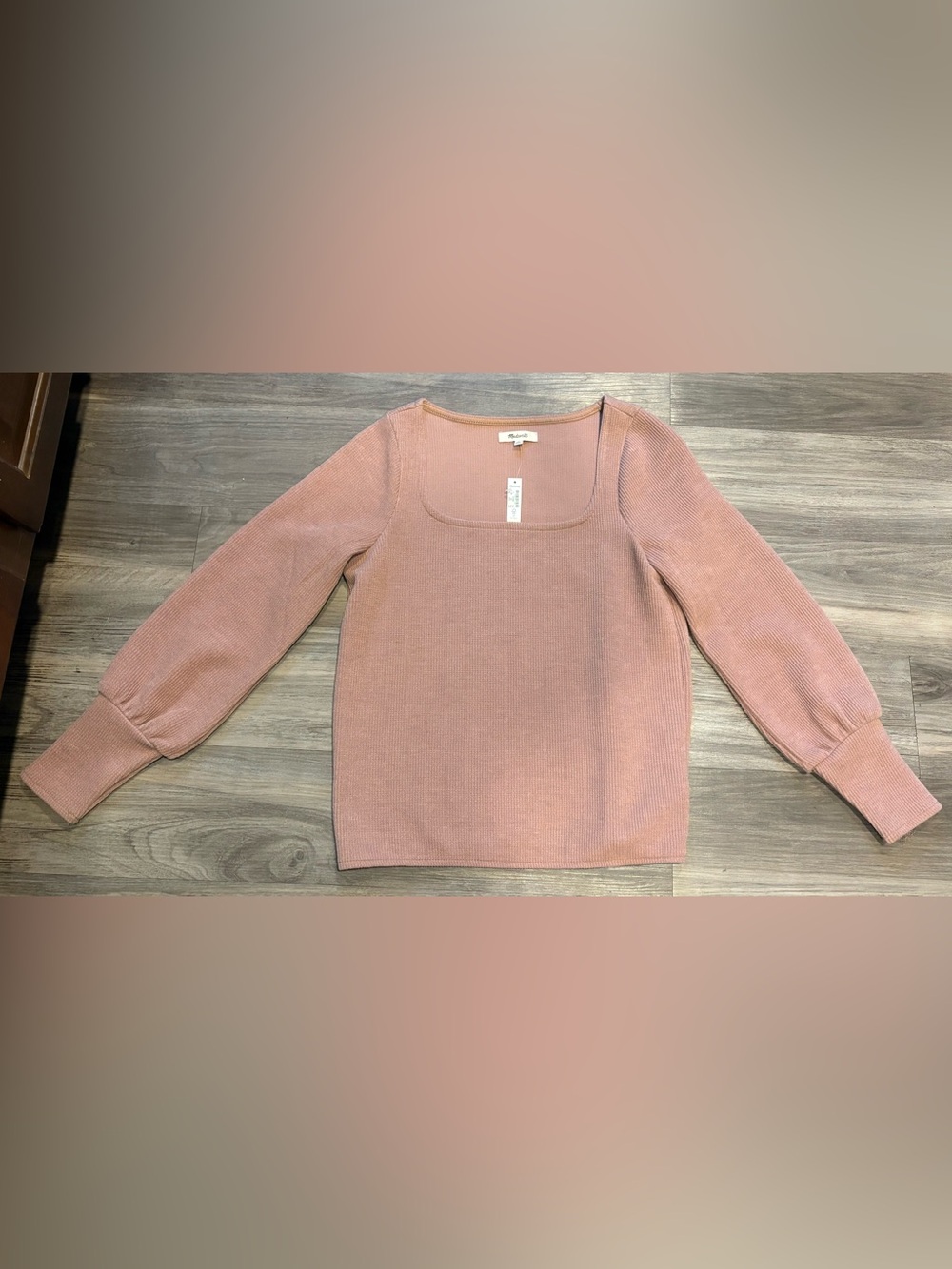 Pink Square Neck Bubble sleeve shirt